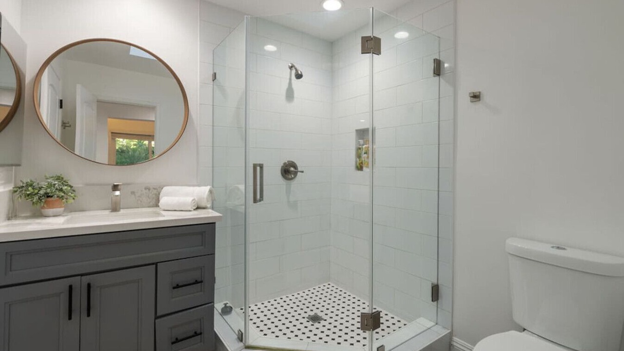 Photo of Bathroom in Whittier