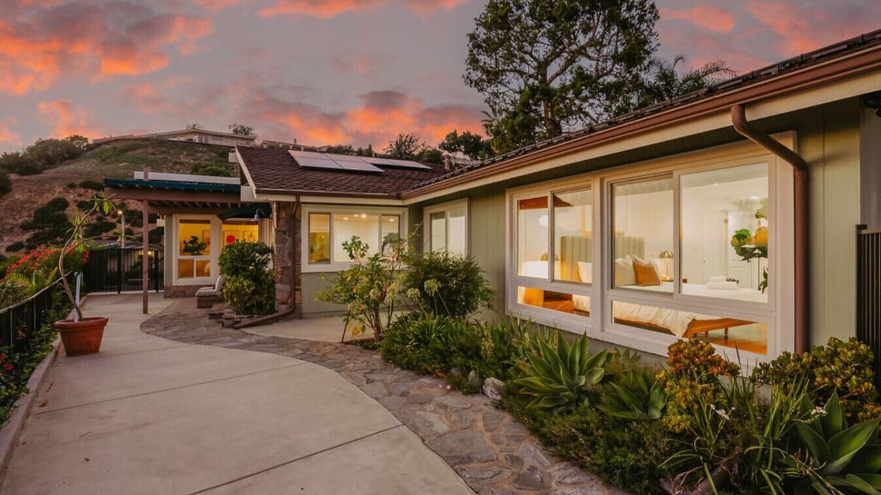 Photo of Outdoor in Whittier
