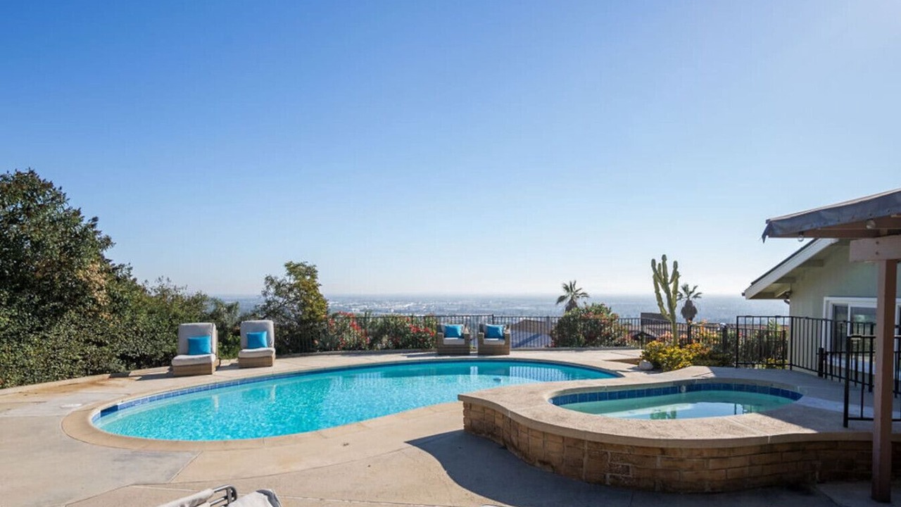 Photo of Outdoor in Whittier