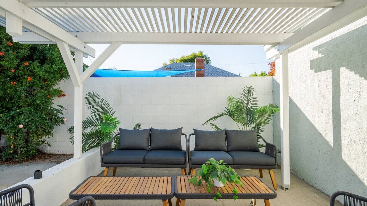 Photo of Patio Balcony in South of Conant