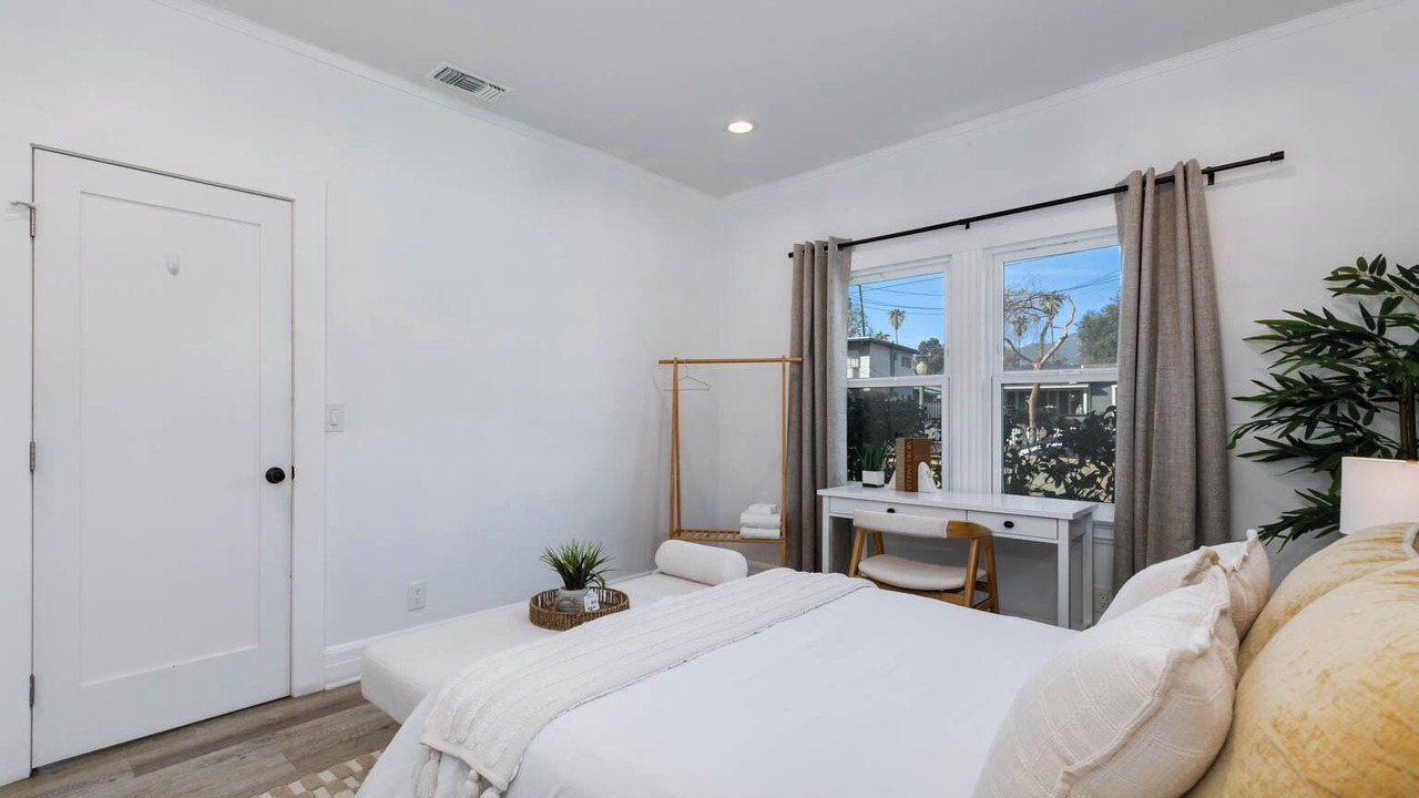 Photo of Bedroom in North Central