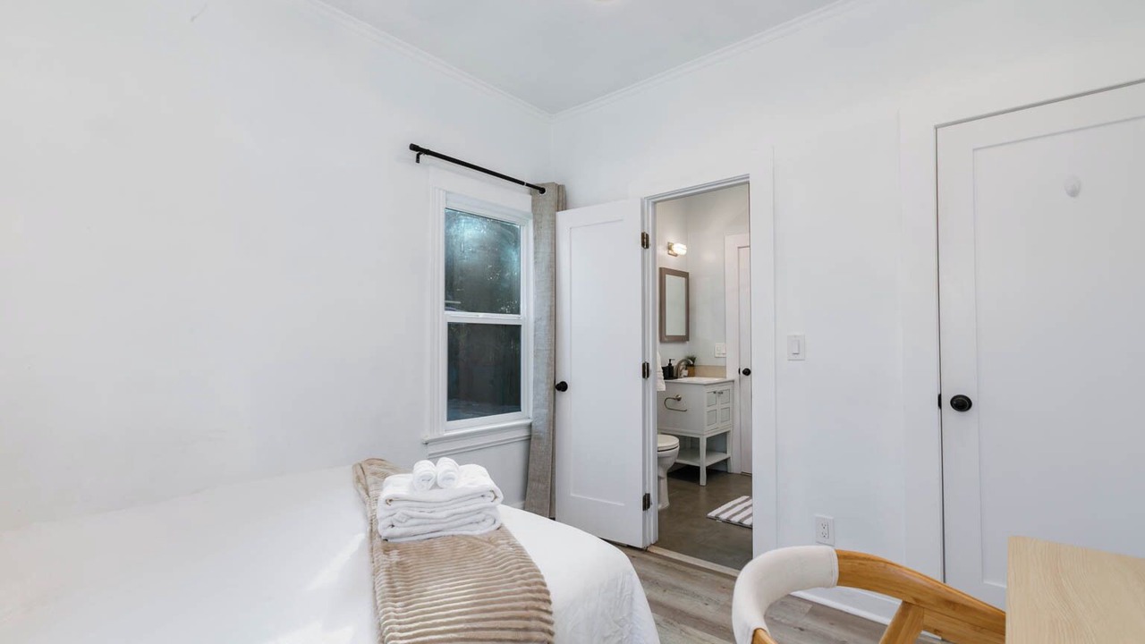 Photo of Bedroom in North Central