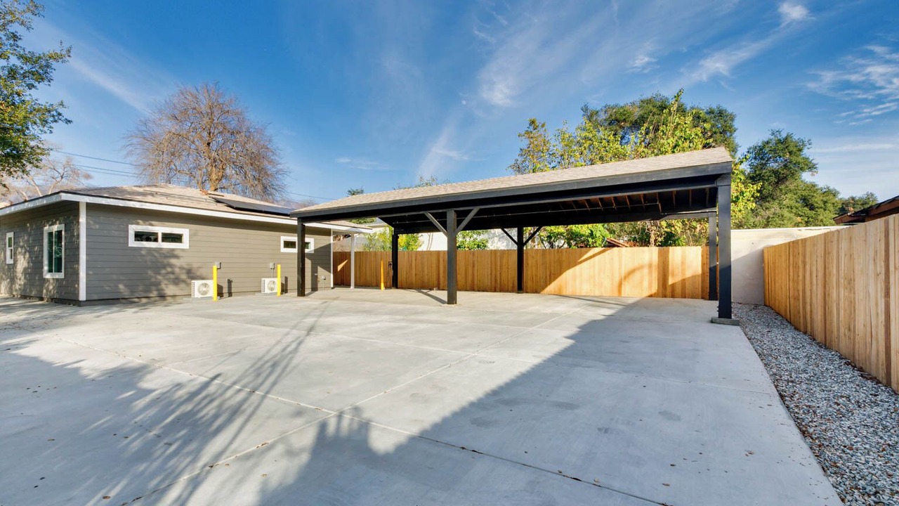 Photo of Outdoor in North Central