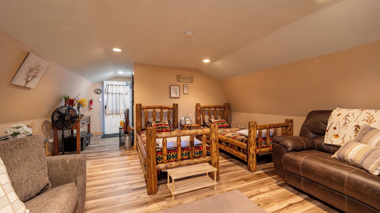 Photo of Livingroom in Big Bear