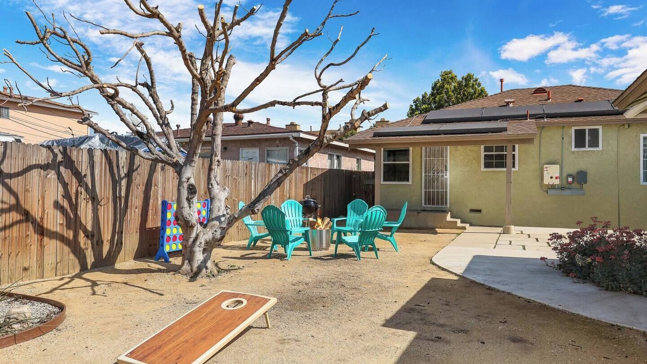 Photo of Patio Balcony in Norwalk
