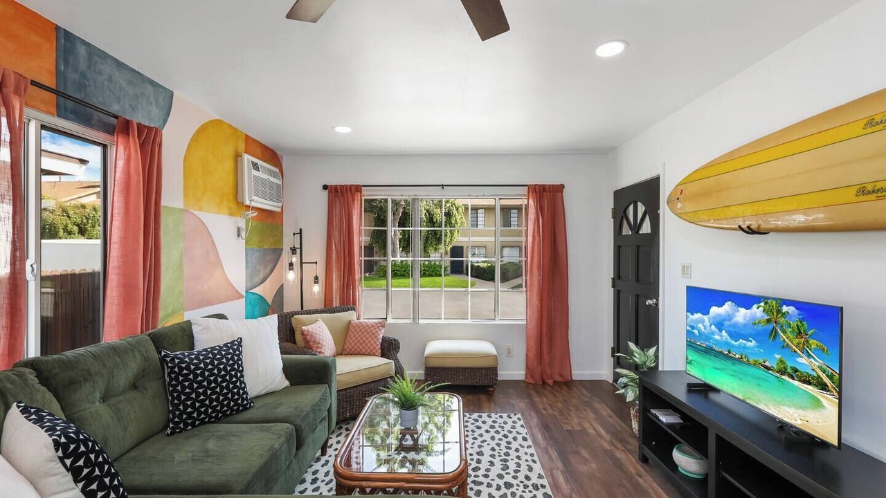 Photo of Livingroom in Norwalk