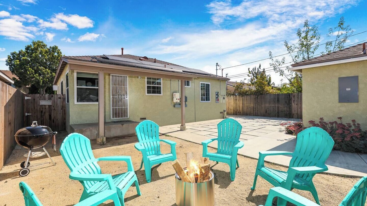 Photo of Patio Balcony in Norwalk