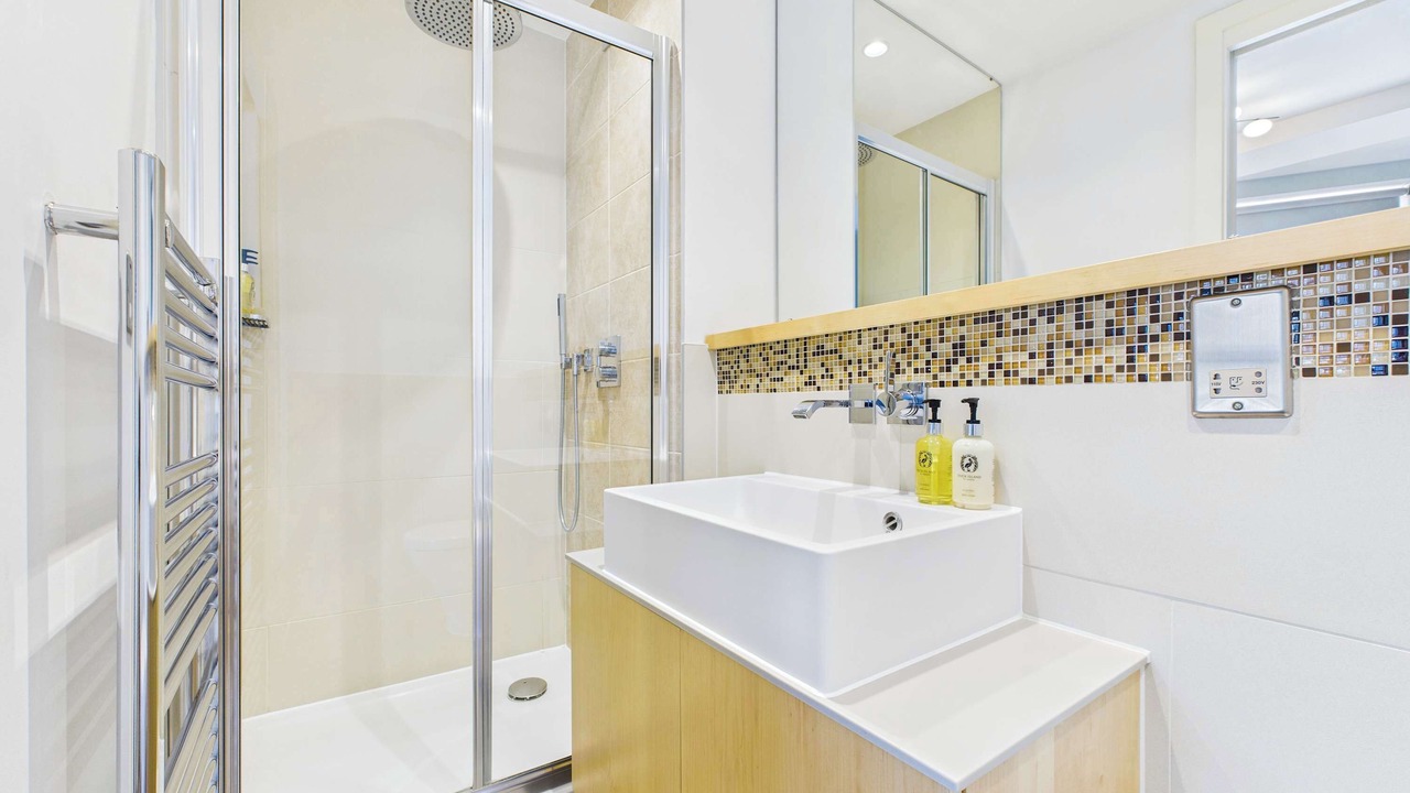 Photo of Bathroom in Hoxton