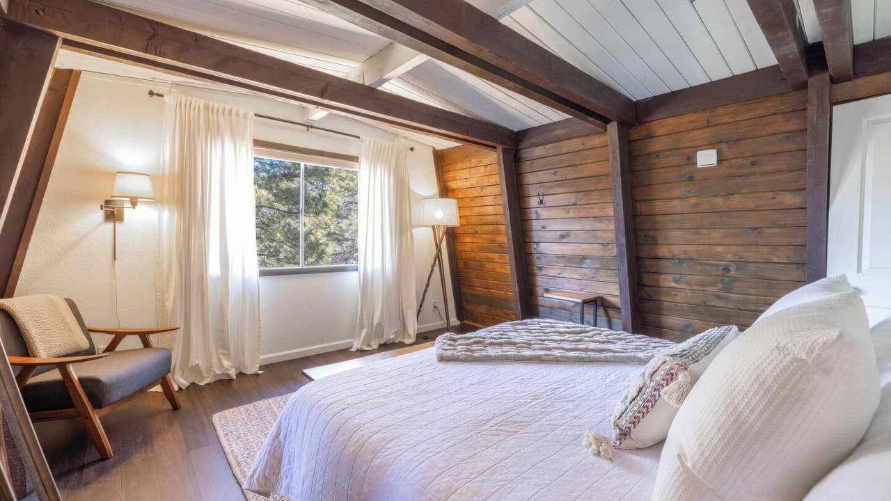Photo of Bedroom in Whispering Forest