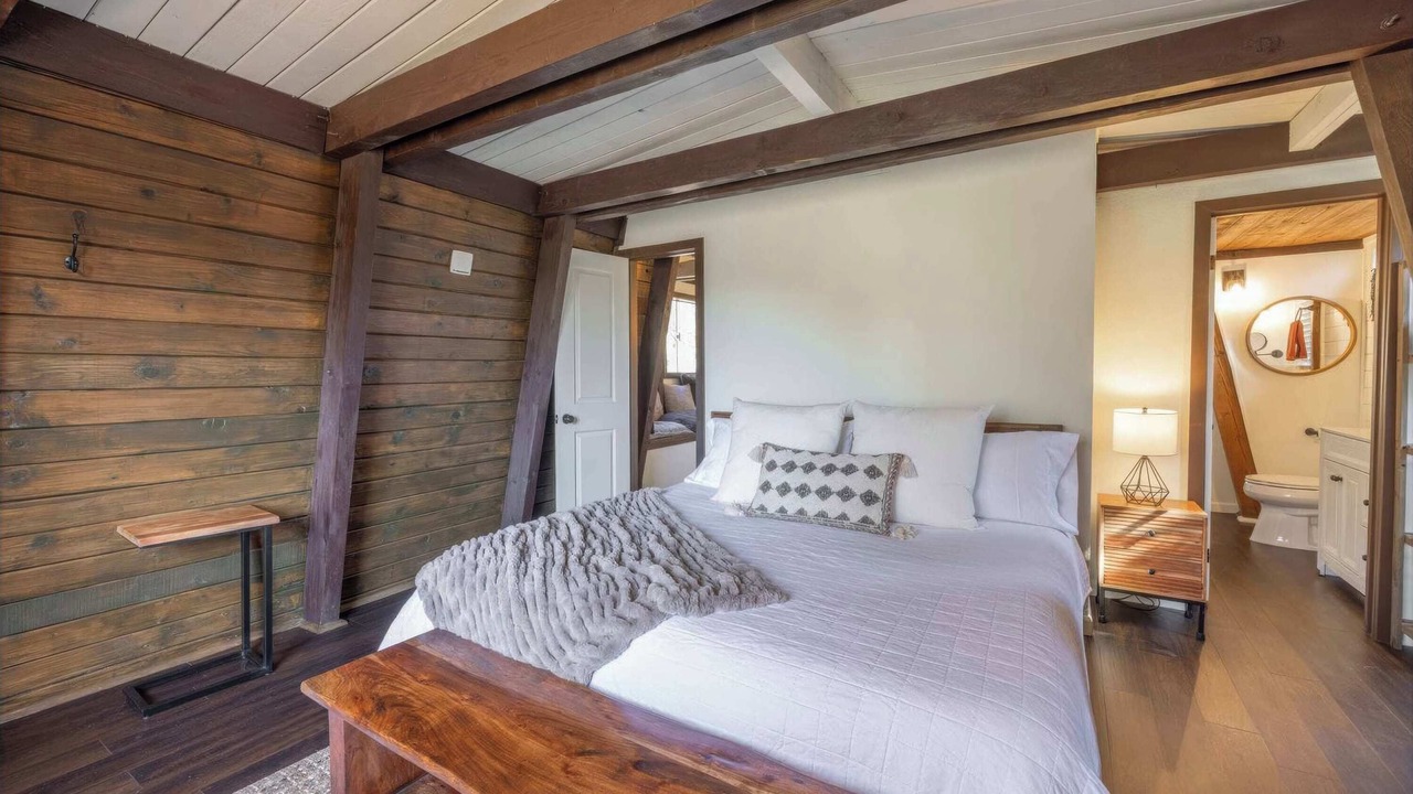 Photo of Bedroom in Whispering Forest