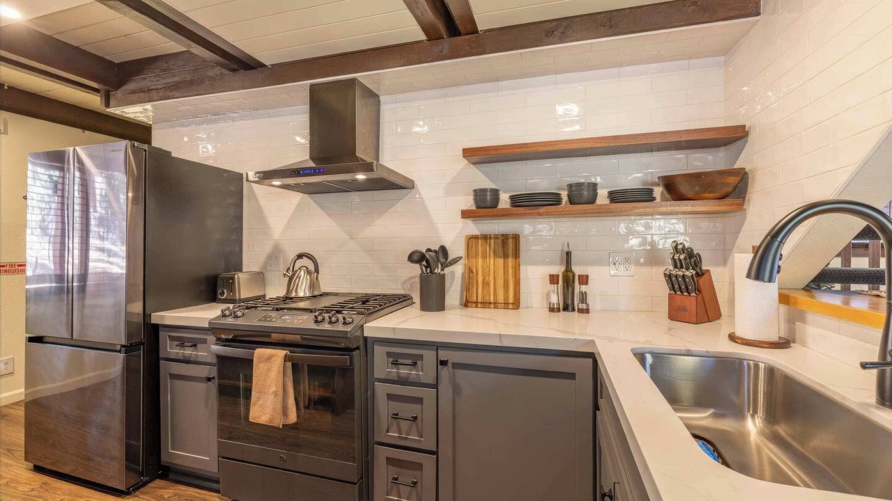 Photo of Kitchen in Whispering Forest
