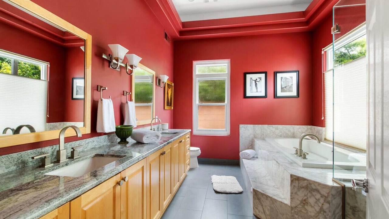Photo of Bathroom in South Redondo