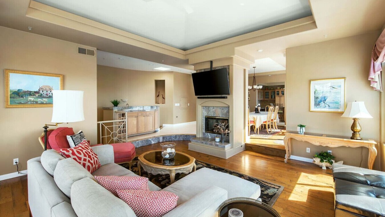 Photo of Livingroom in South Redondo