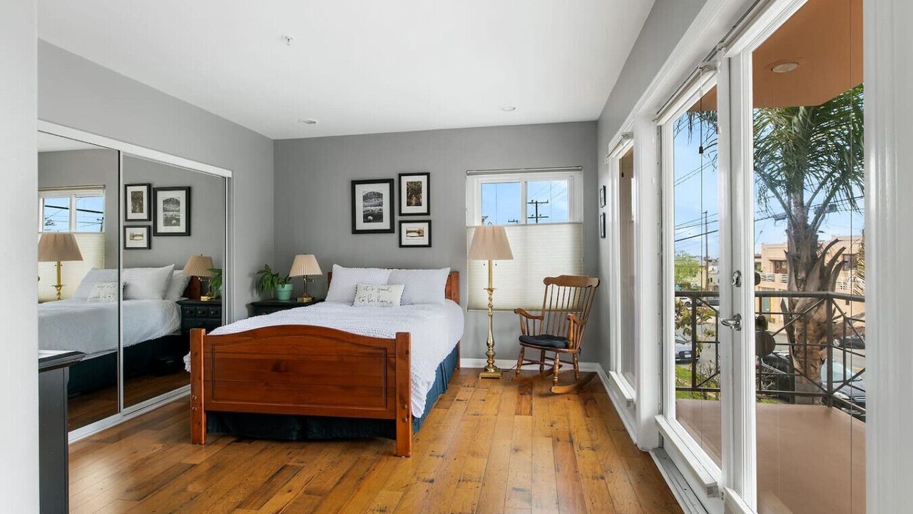 Photo of Bedroom in South Redondo