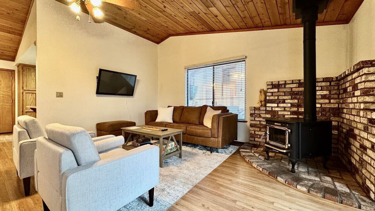Photo of Livingroom in Pollock Pines