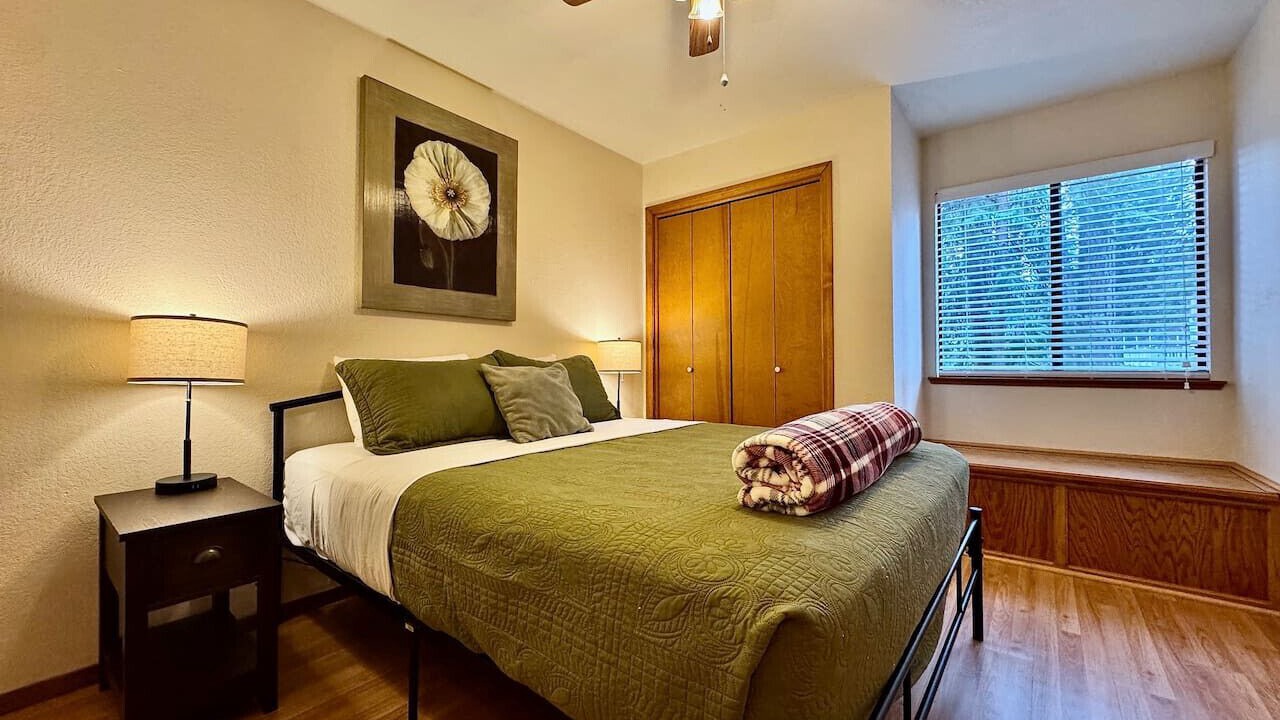Photo of Bedroom in Pollock Pines