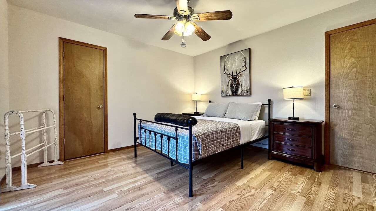 Photo of Bedroom in Pollock Pines