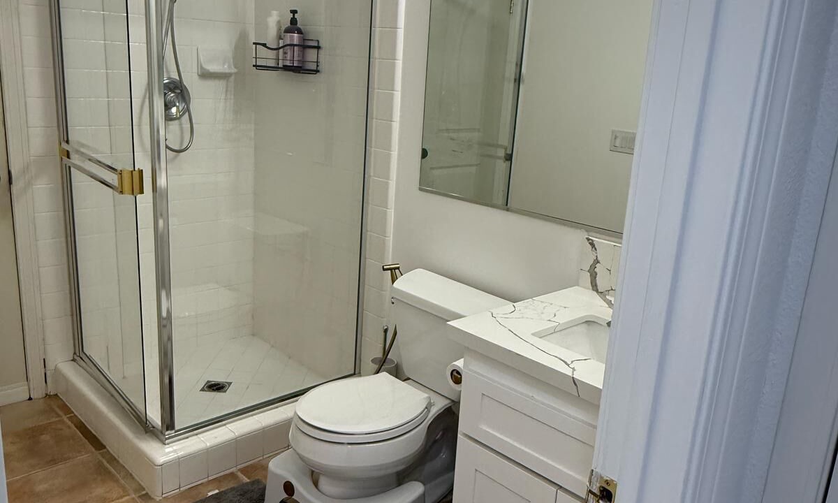 Photo of Bathroom in Santa Clarita