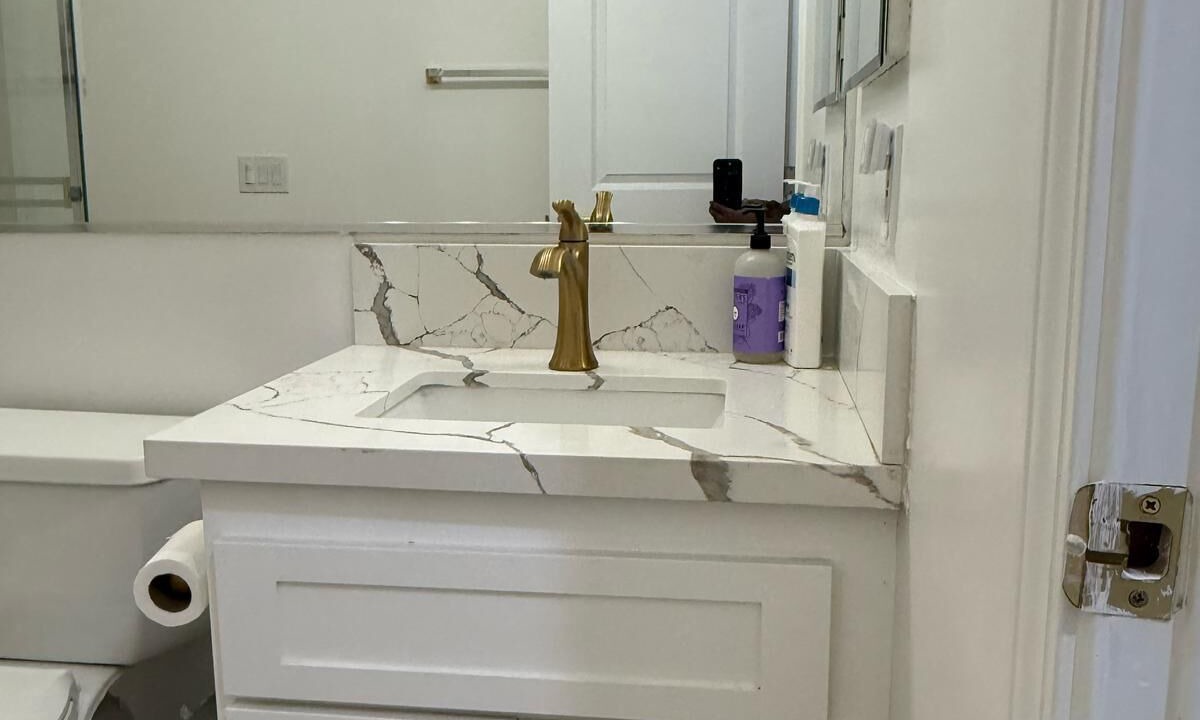Photo of Bathroom in Santa Clarita