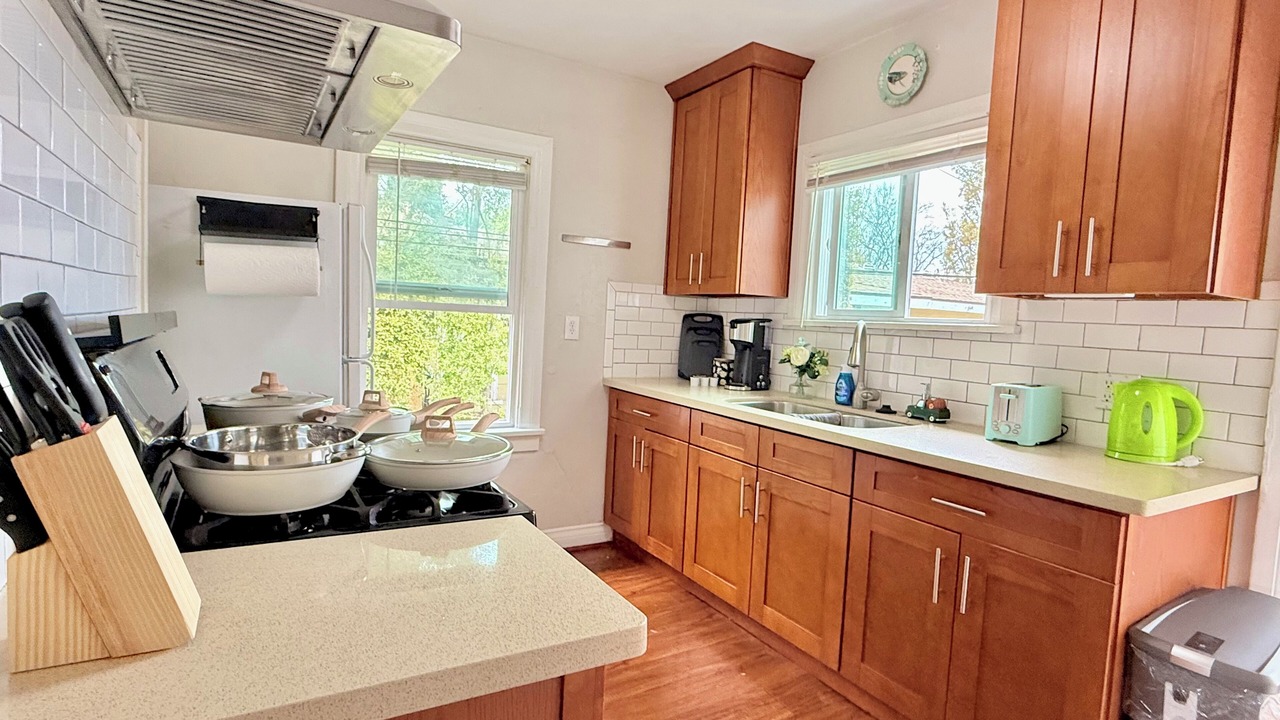 Photo of Kitchen in Mid Central