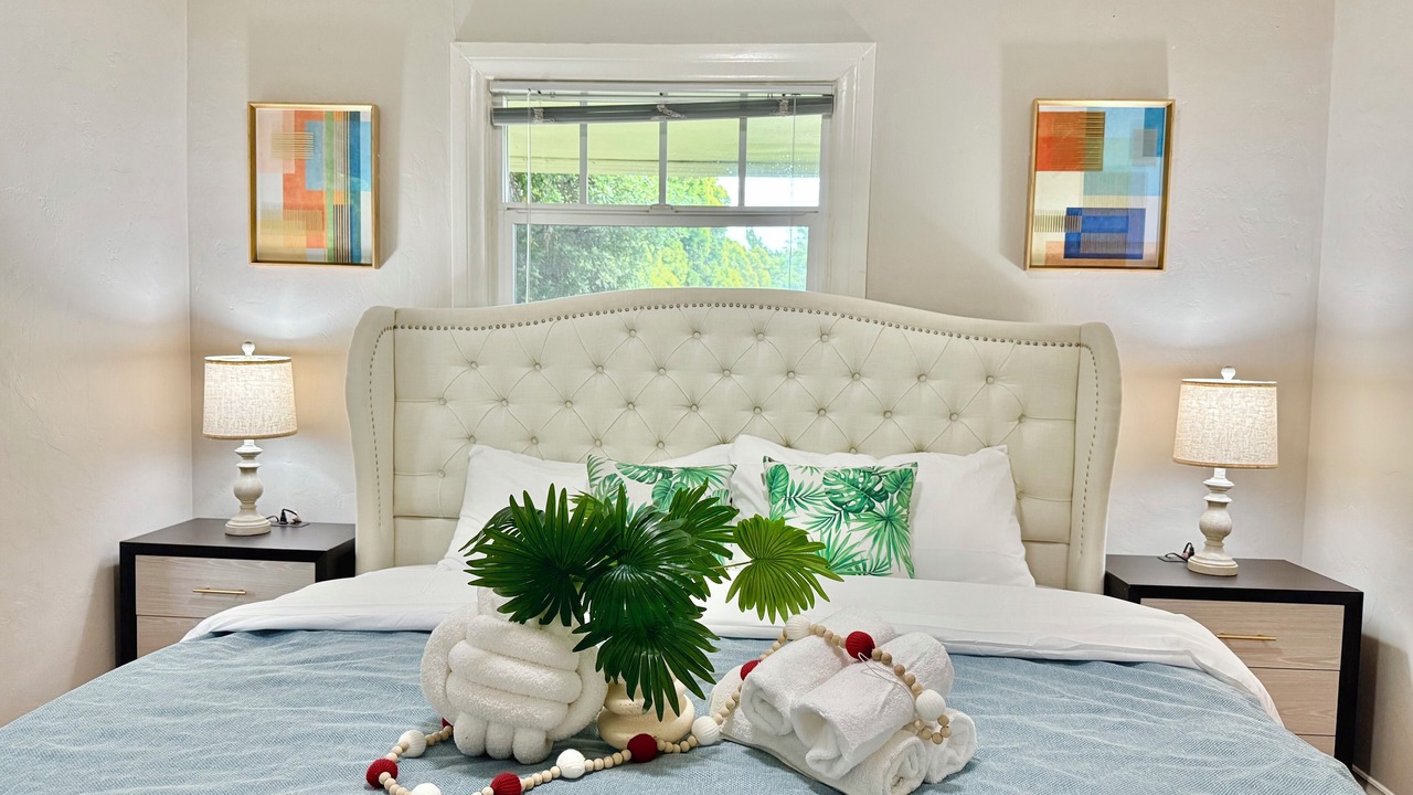 Photo of Bedroom in Mid Central