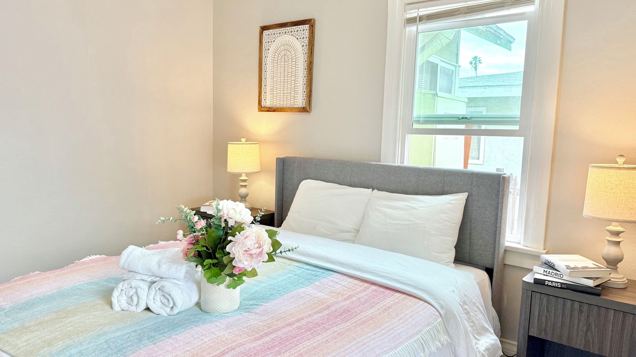 Photo of Bedroom in Mid Central