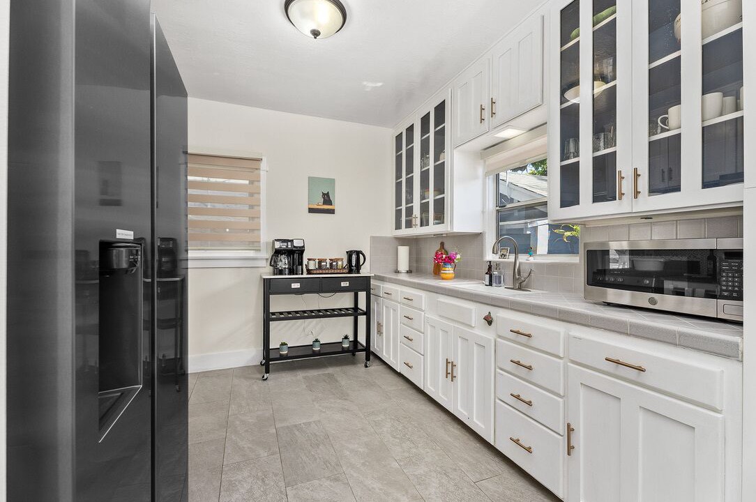 Photo of Kitchen in Alamitos Beach