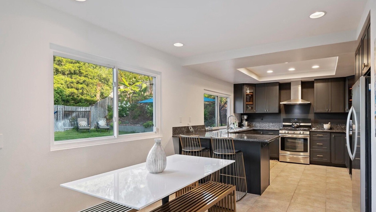 Photo of Kitchen in Mira Costa