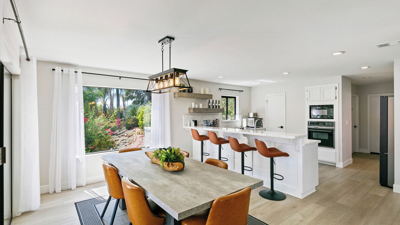 Photo of Kitchen in Canyon Lake