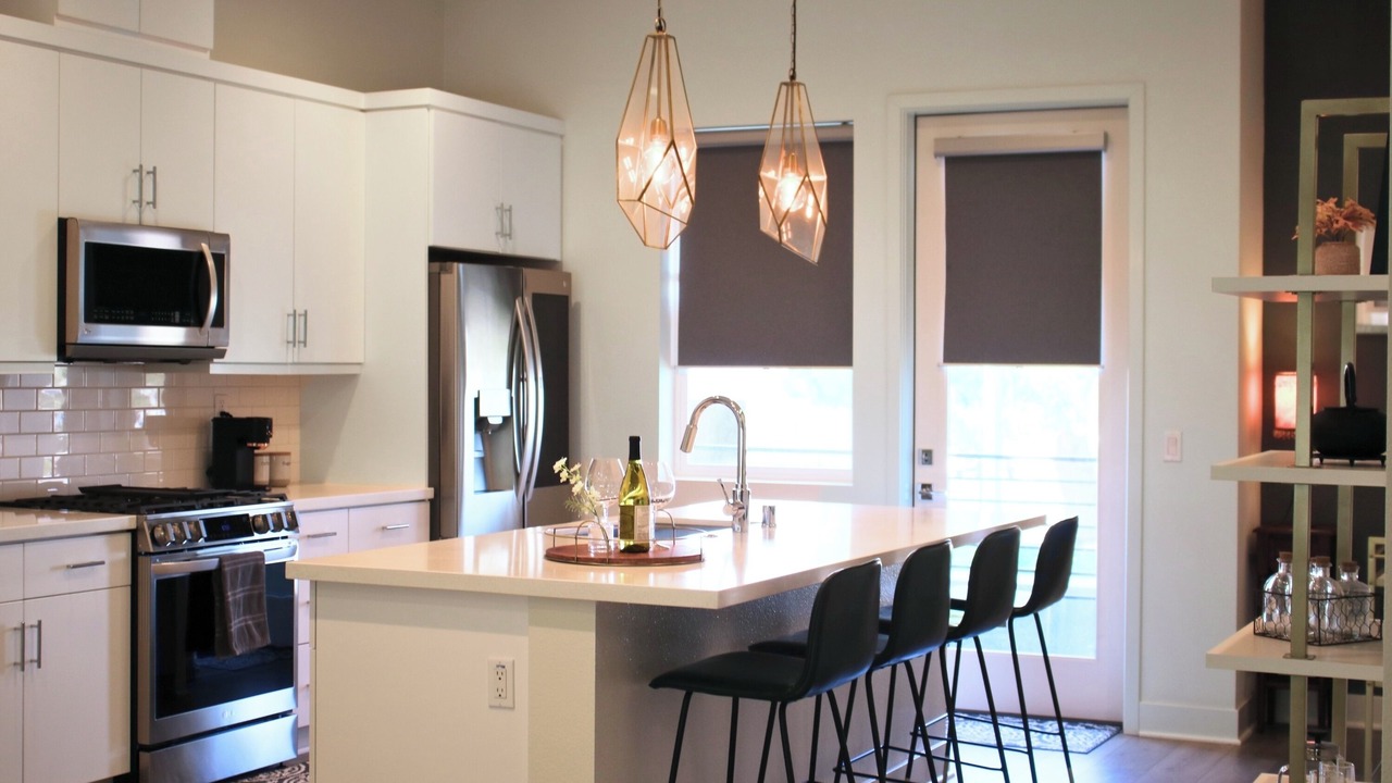 Photo of Kitchen in Platinum Triangle