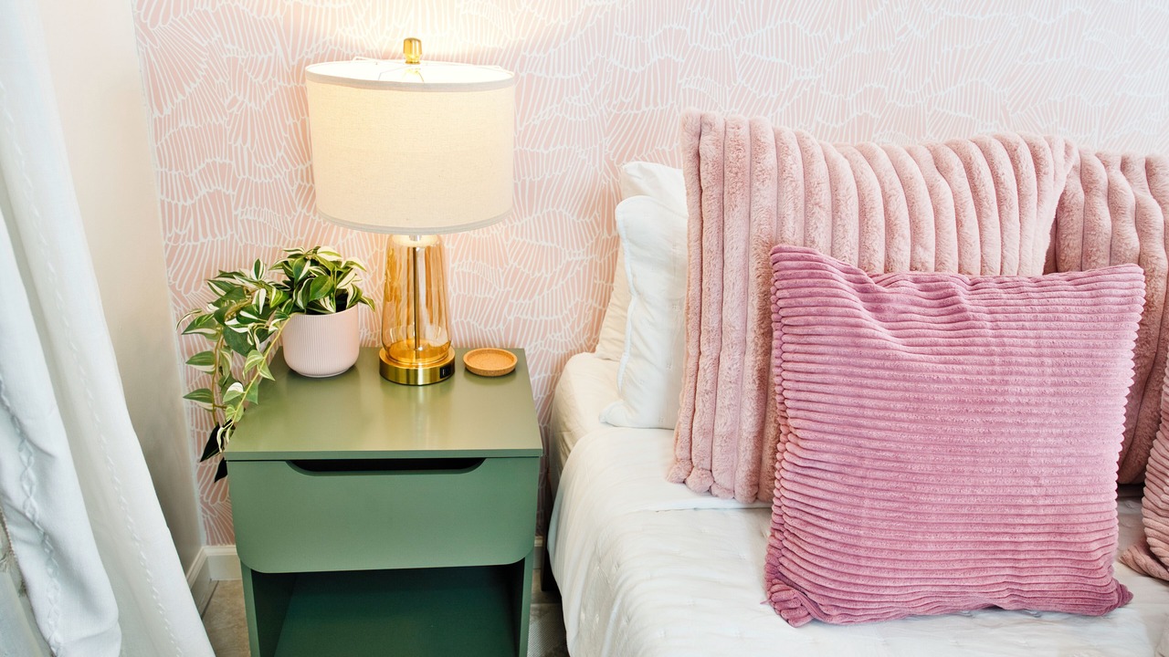 Photo of Bedroom in Hawthorne