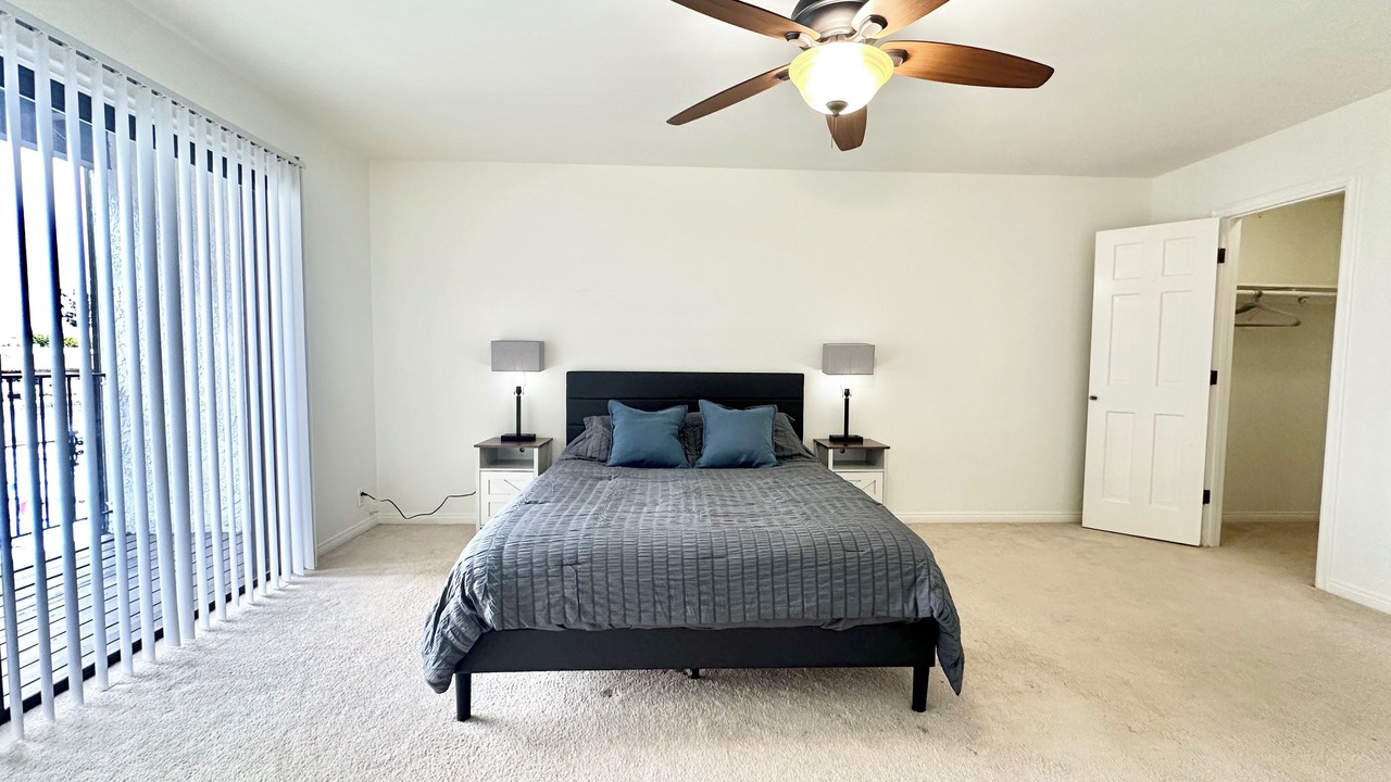 Photo of Bedroom in Fountain Valley