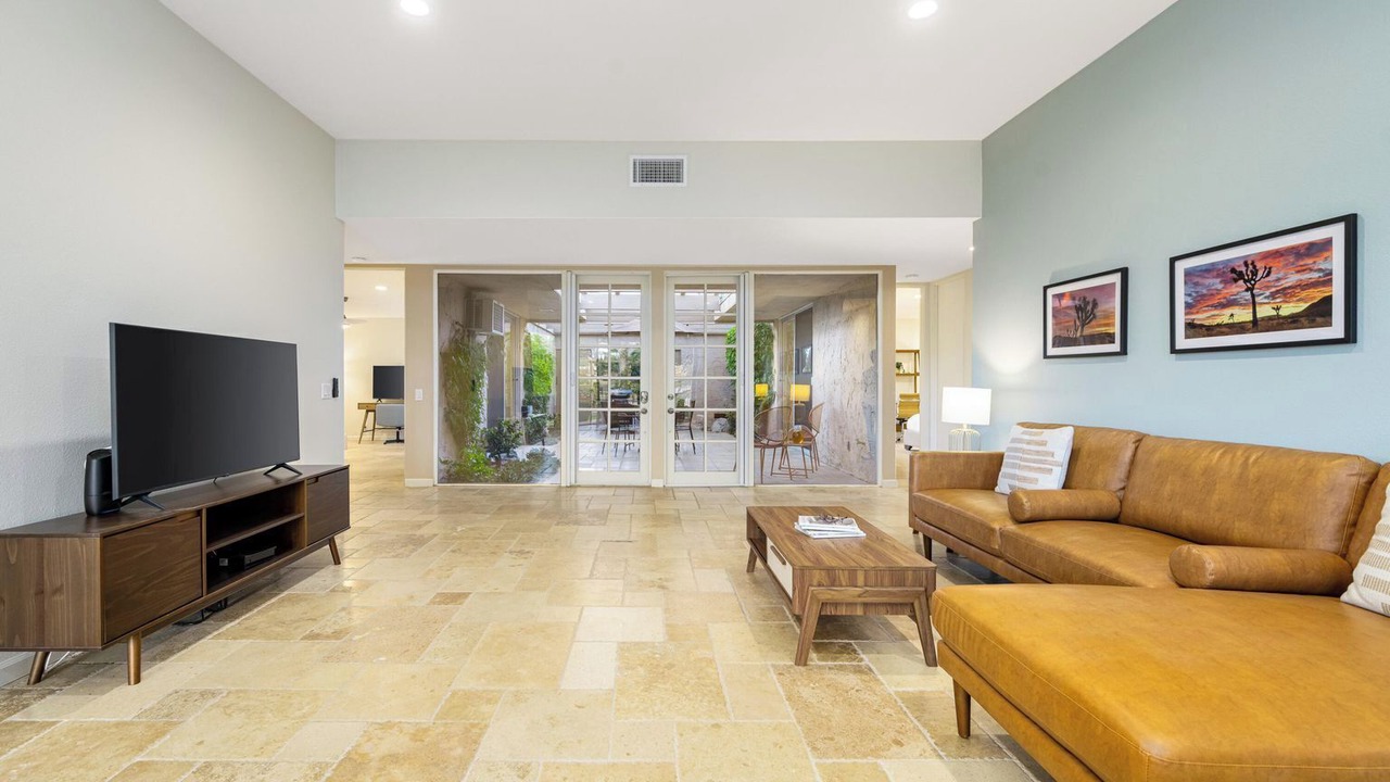 Photo of Livingroom in Indian Wells