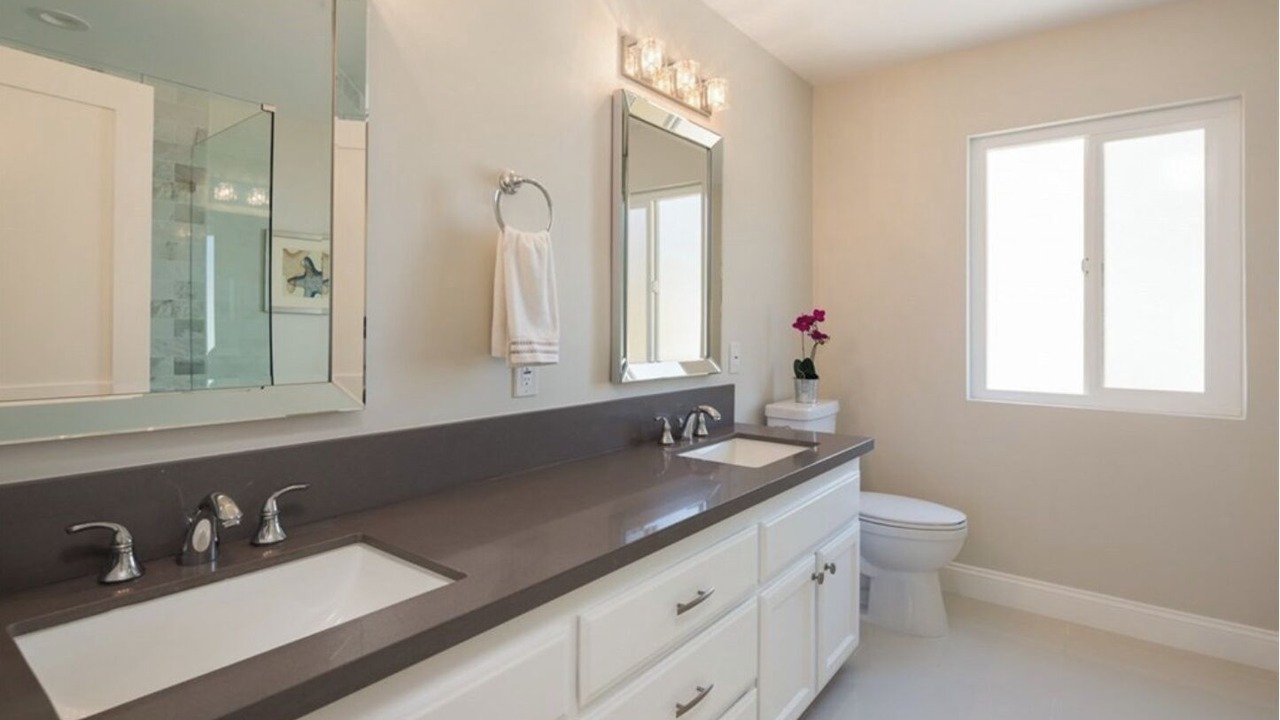 Photo of Bathroom in South Redondo