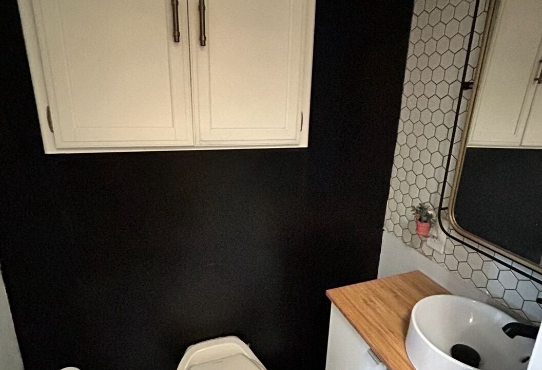 Photo of Bathroom in Valley Center