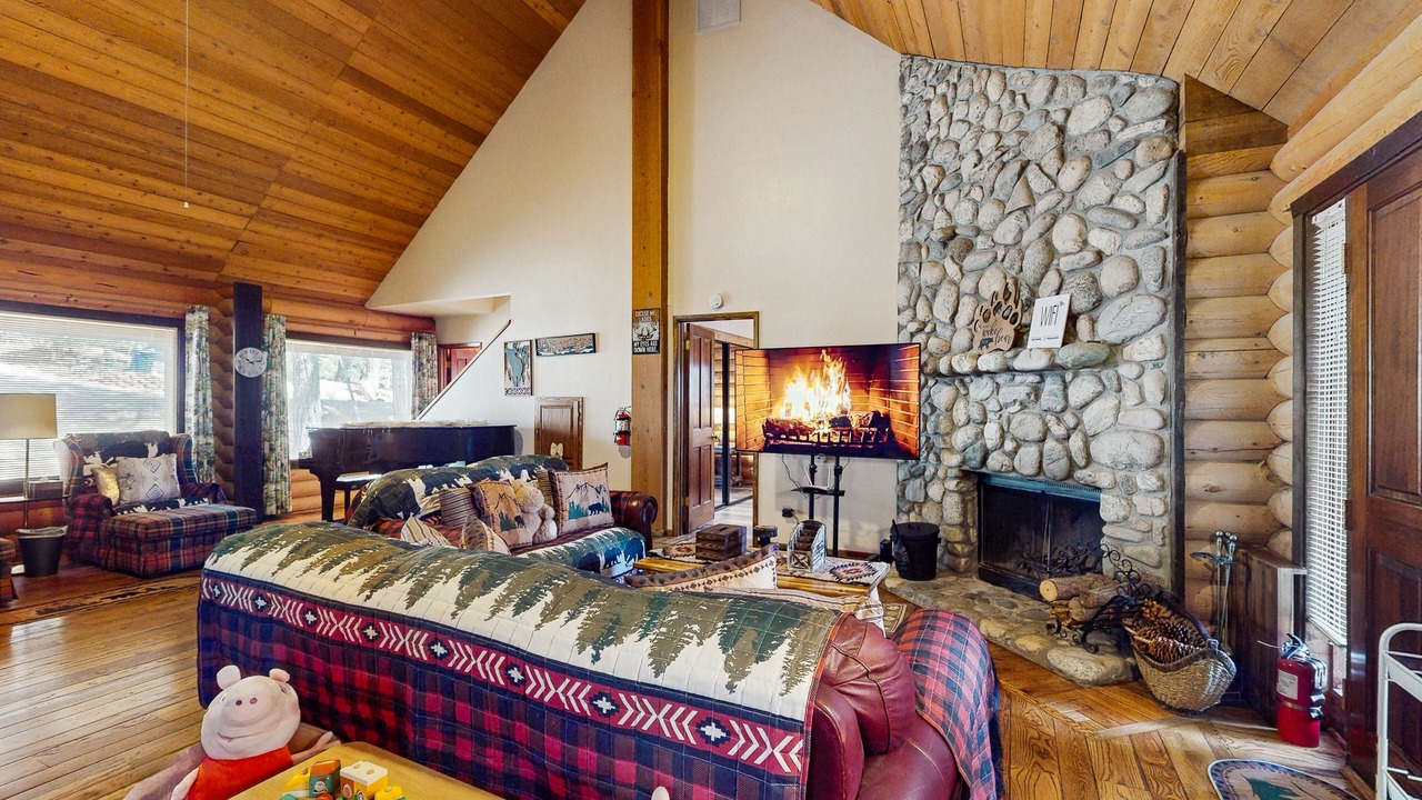 Photo of Livingroom in Twin Peaks
