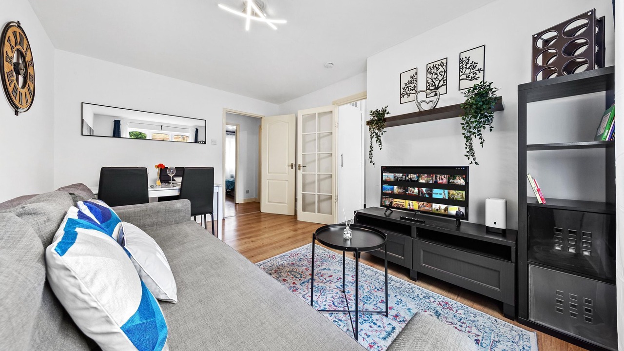 Photo of Livingroom in New Cross