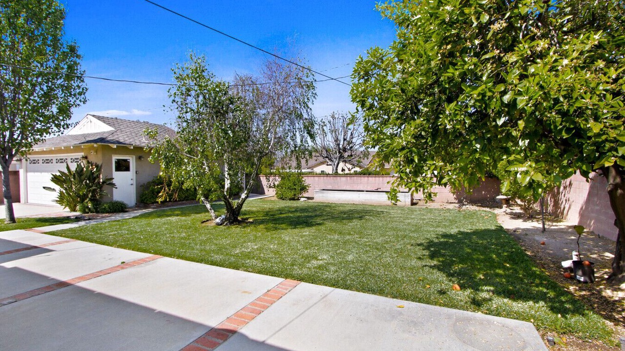 Photo of Others in Covina