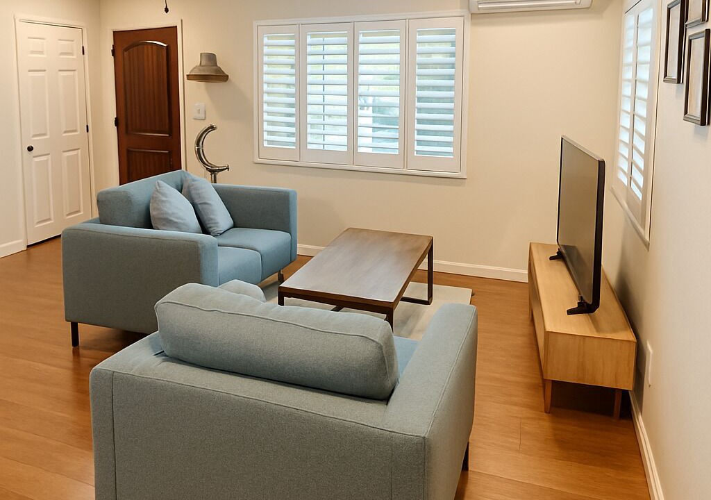 Photo of Livingroom in North Central