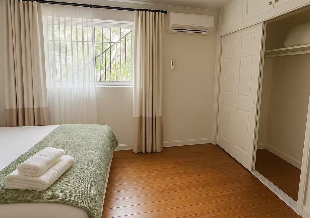 Photo of Bedroom in North Central