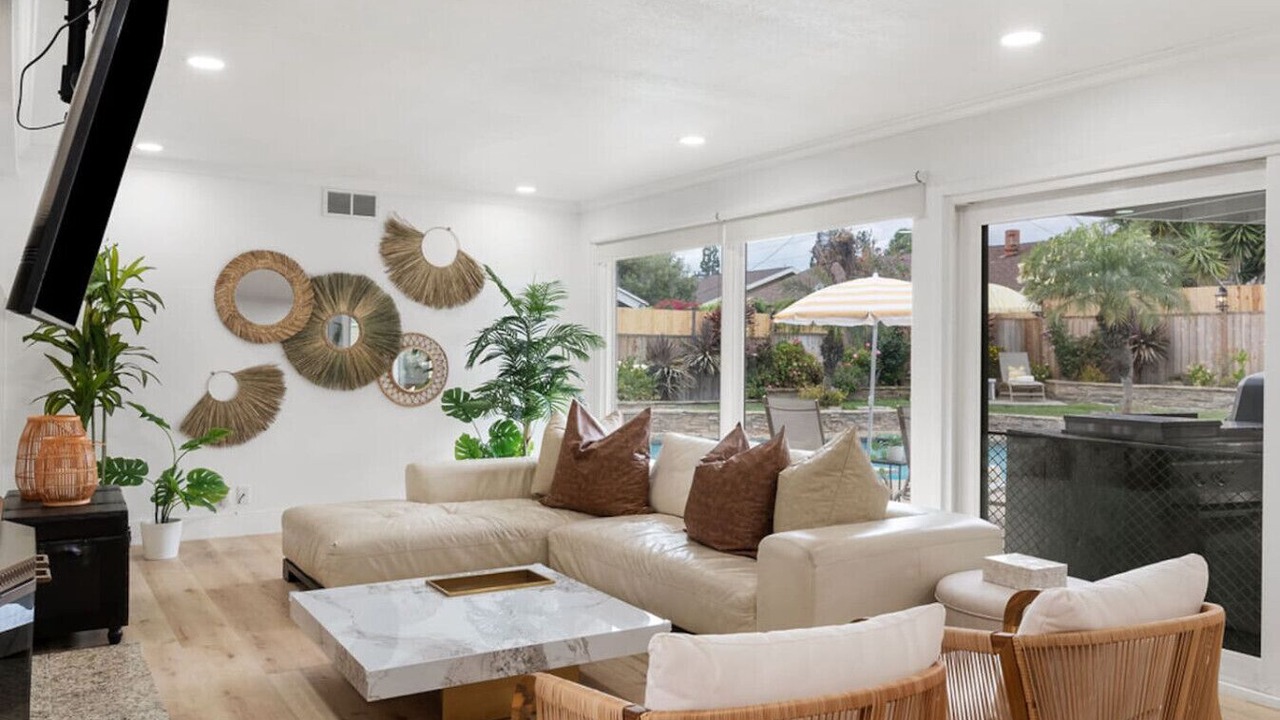 Photo of Livingroom in Placentia