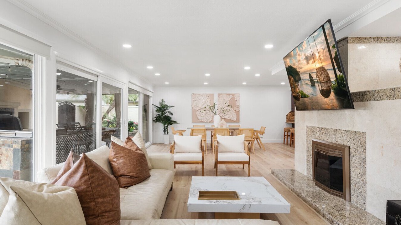 Photo of Livingroom in Placentia