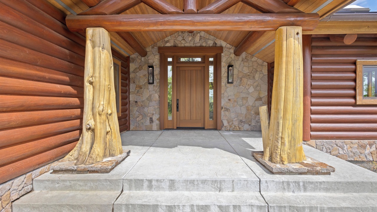 Photo of Outdoor in Nut Tree