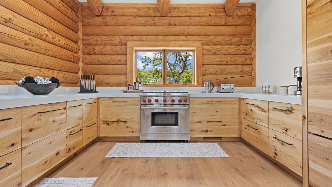 Photo of Kitchen in Nut Tree