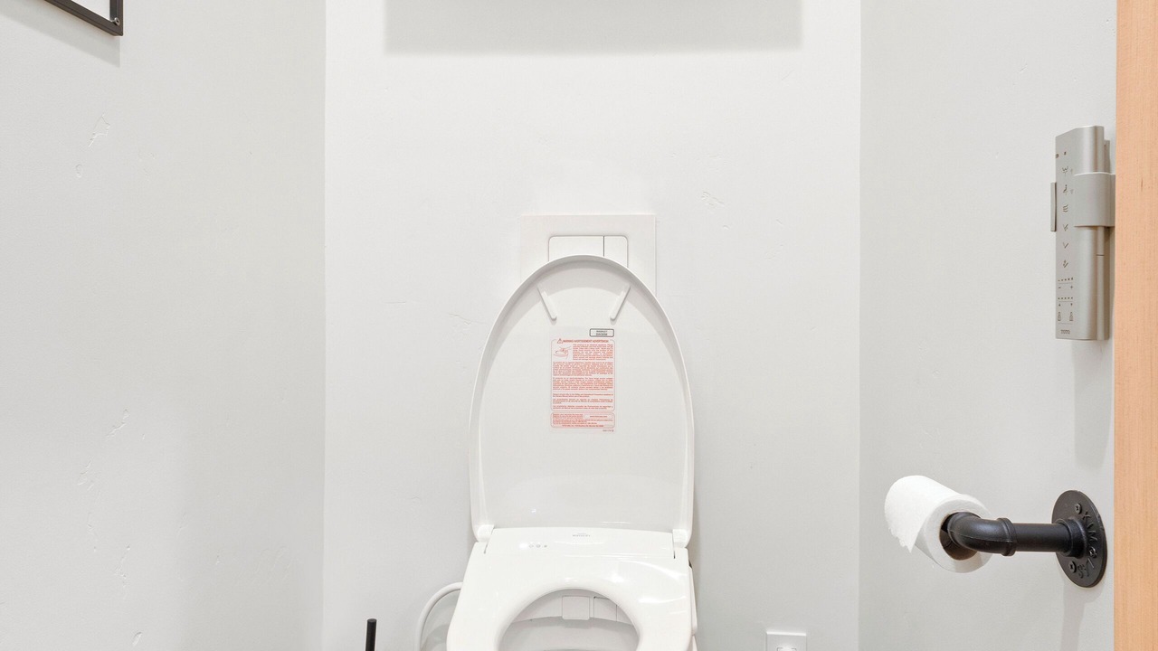 Photo of Bathroom in Nut Tree