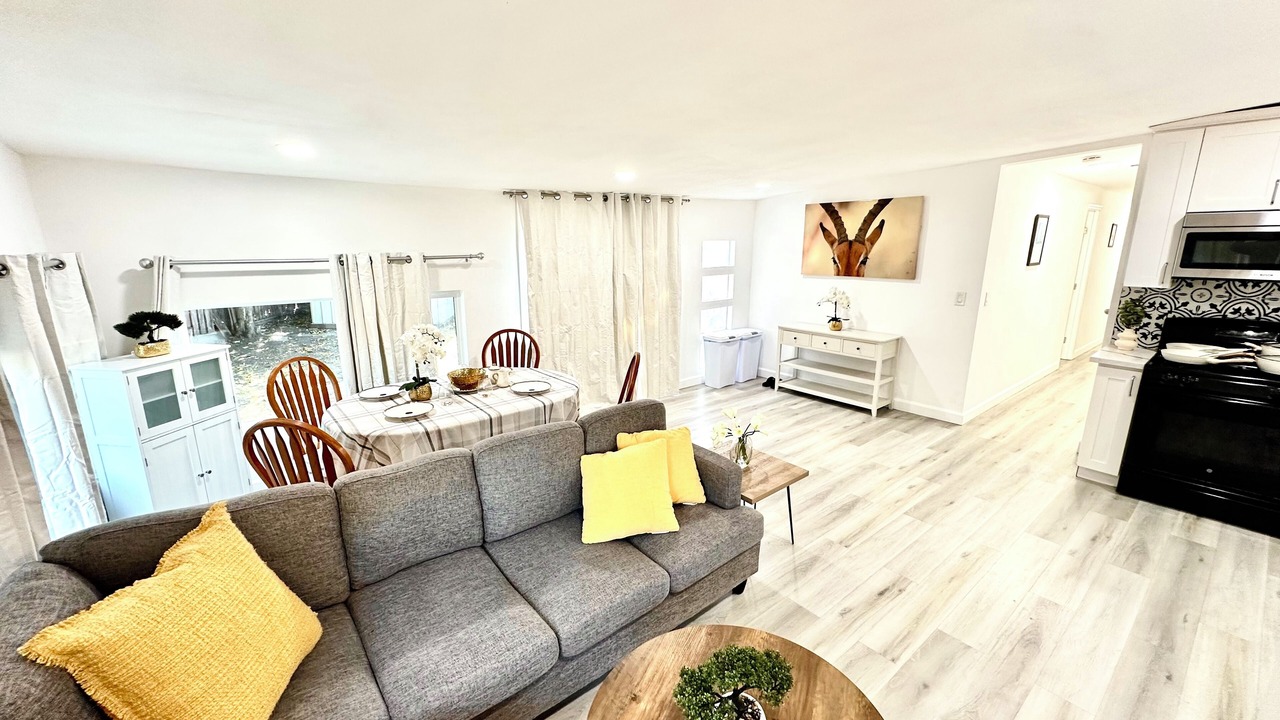 Photo of Livingroom in Sunnyvale