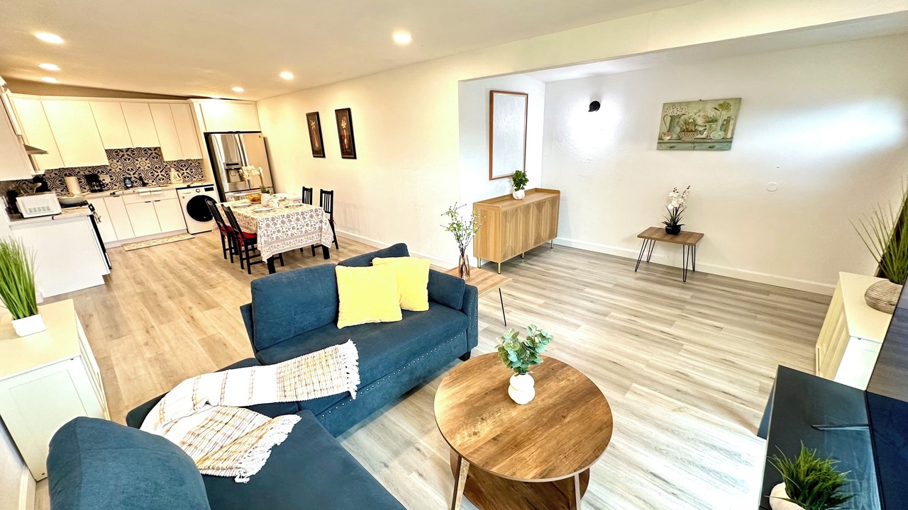 Photo of Livingroom in Sunnyvale