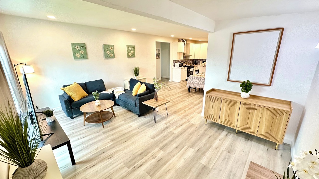 Photo of Livingroom in Sunnyvale