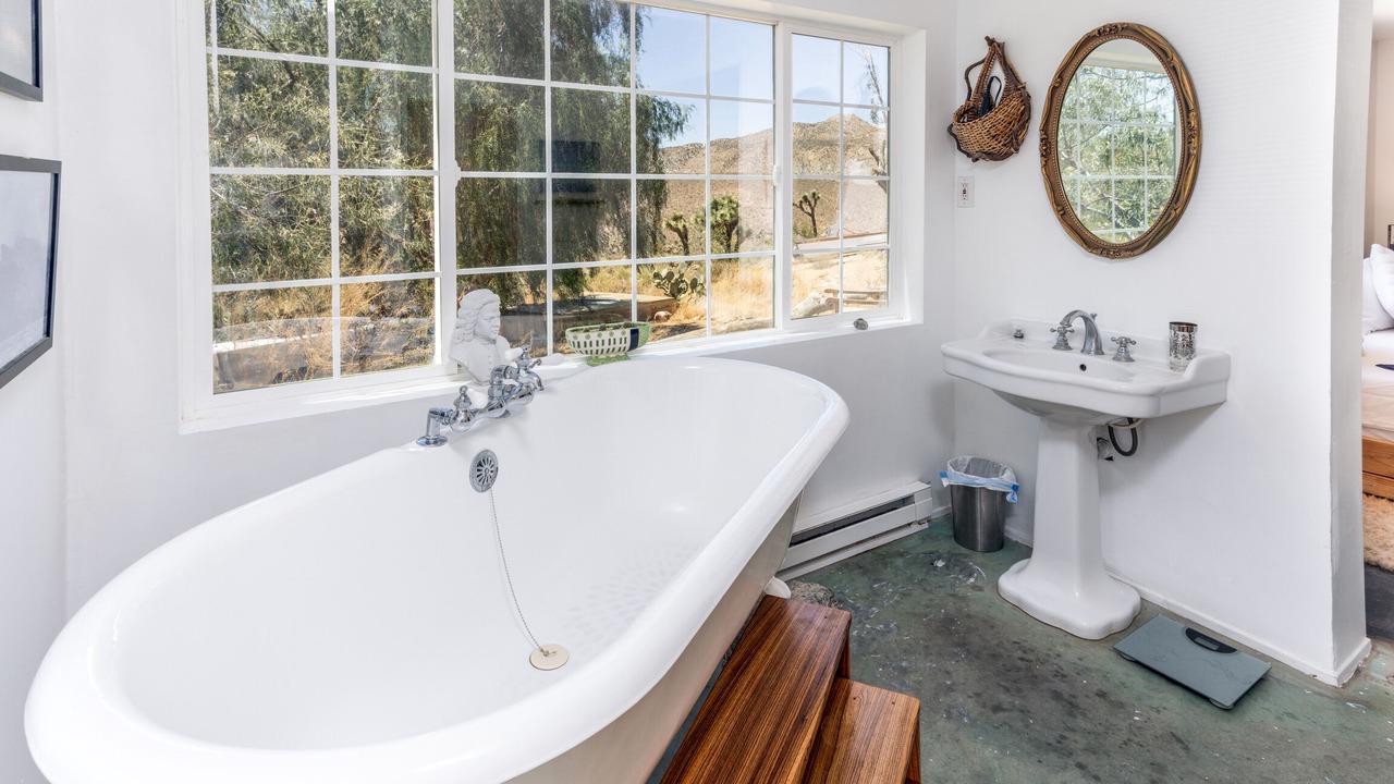 Photo of Bathroom in Yucca Valley