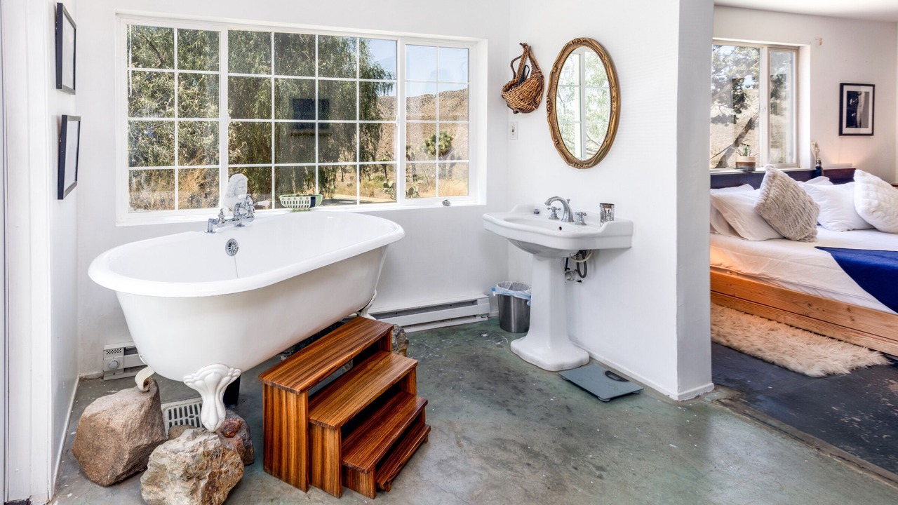 Photo of Bathroom in Yucca Valley